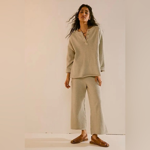 Free People Sweaters - NWOT Free People Hailee Sweater Set Khaki